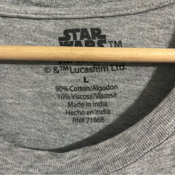 Mandalorian Baby Yoda Snacks Tshirt size L - Picture 3 of 4